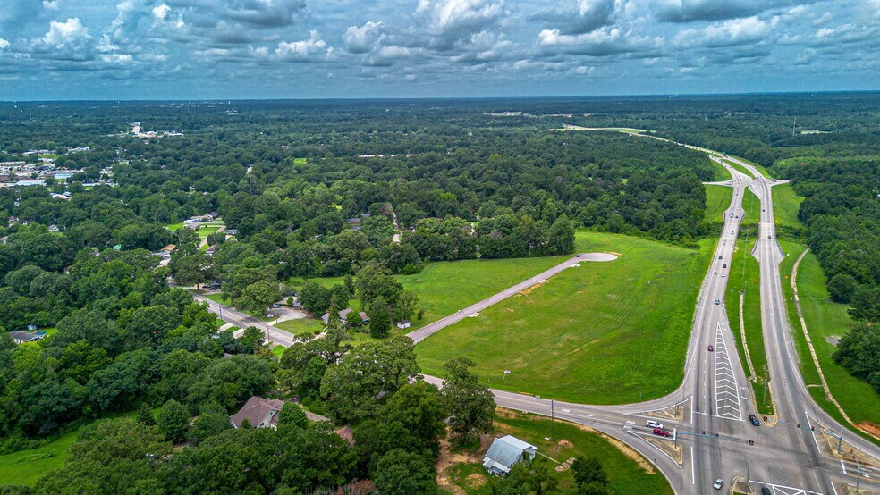More Photos Of 000 Crossroads Place, Petal Land For Sale