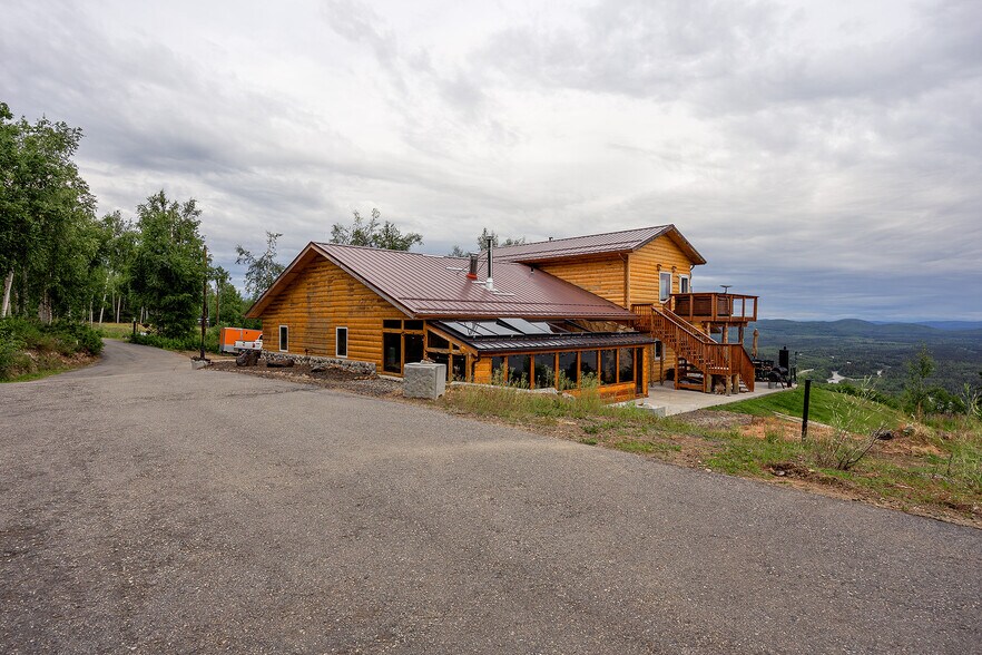 More Photos Of 6831 Orchid Dr, Salcha Specialty For Sale