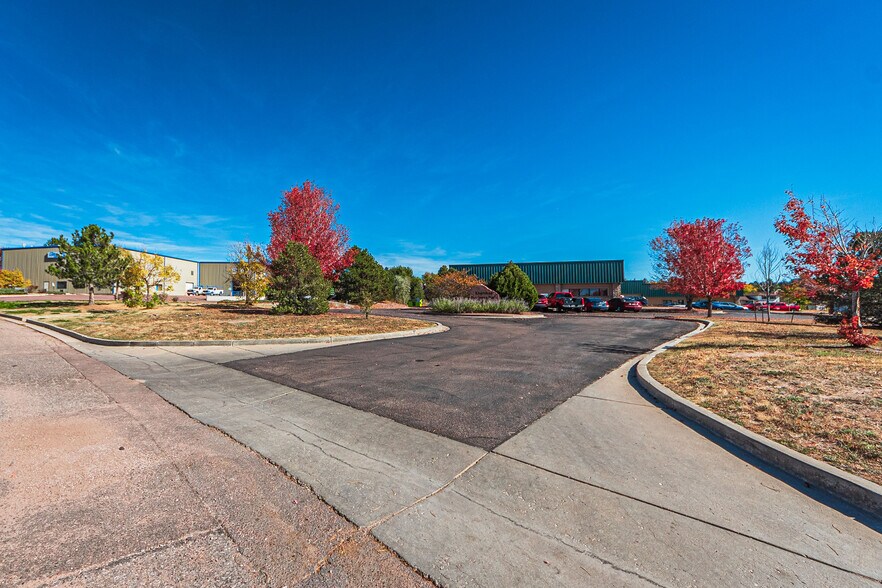 More Photos Of 1625 Tuskegee Pl, Colorado Springs Light Distribution For Lease