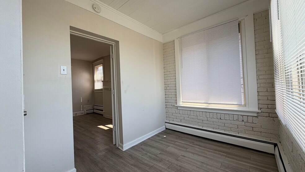 More Photos Of 2072 Elm Ave, Cincinnati Apartments For Sale
