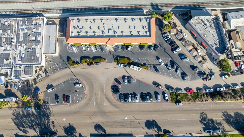 More Photos Of 4891-4895 Pacific Hwy, San Diego Office For Lease