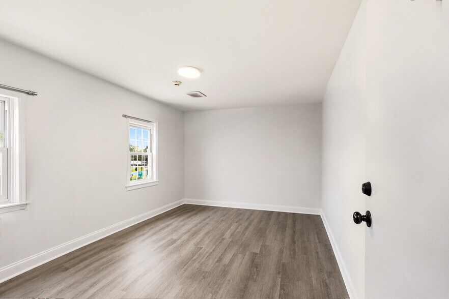 More Photos Of 2611 Route 37 E, Toms River Office For Sale