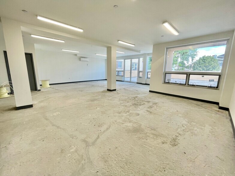 More Photos Of 150-30 12th Ave, Whitestone Apartments For Sale