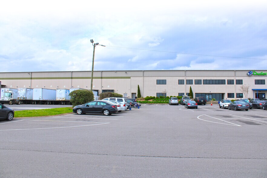 More Photos Of 7235-7241 Cockrill Bend Blvd, Nashville Manufacturing For Lease