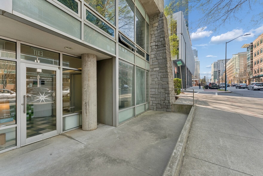 More Photos Of 845 Spring St NW, Atlanta Apartments For Sale