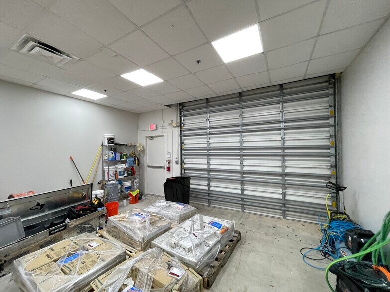 More Photos Of 2860 W State Road 84, Fort Lauderdale Office For Sale