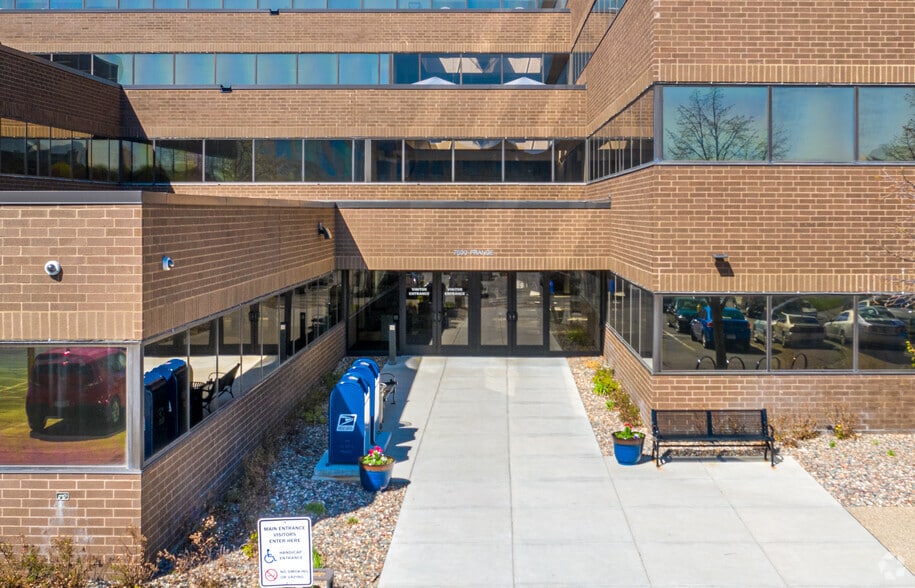 More Photos Of 7600 S France Ave, Edina Office For Sale