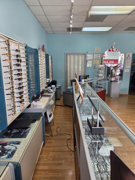 More Photos Of 2186 Geary Blvd, San Francisco Medical For Sale