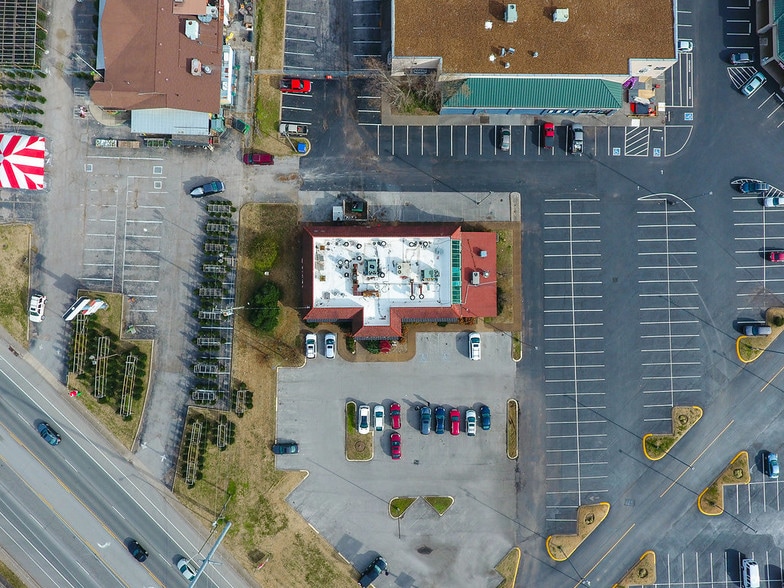 More Photos Of 3451 Lebanon Pike, Hermitage Restaurant For Lease