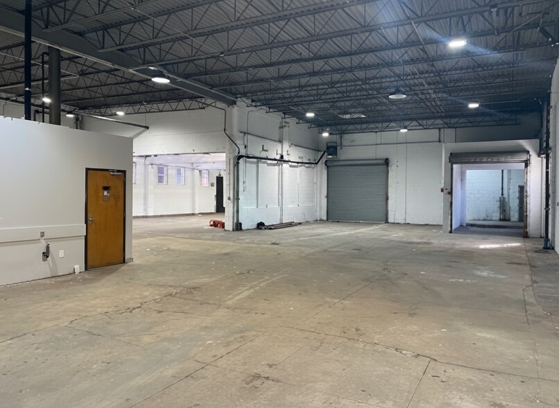 More Photos Of 4351-63 Elizabeth St, Philadelphia Service For Lease