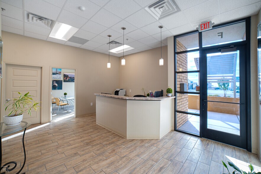 More Photos Of 11375 S Fortuna Rd, Yuma Storefront Retail Office For Sale