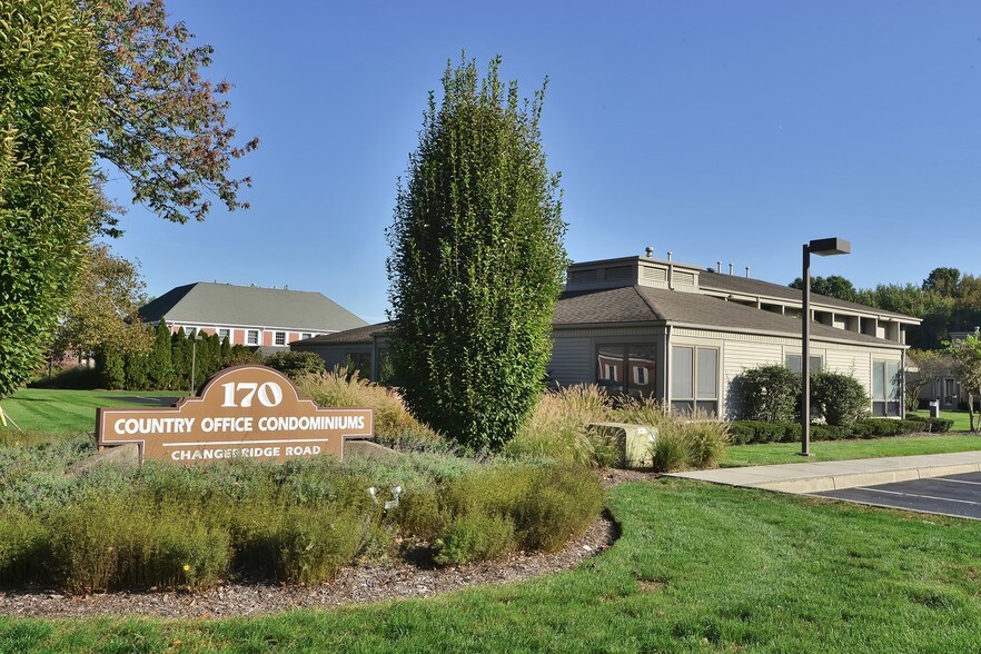Primary Photo Of 170 Changebridge Rd, Montville Medical For Lease