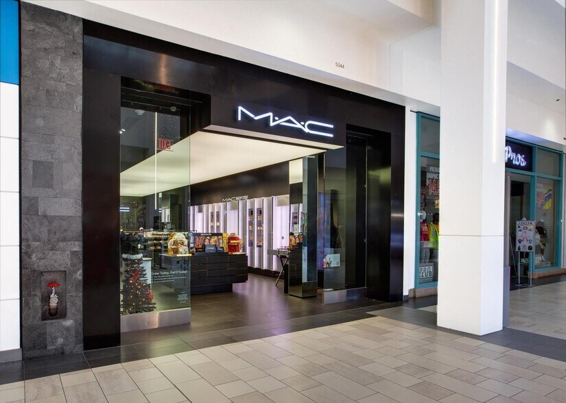 More Photos Of 5060 Montclair Plaza Ln, Montclair Unknown For Lease