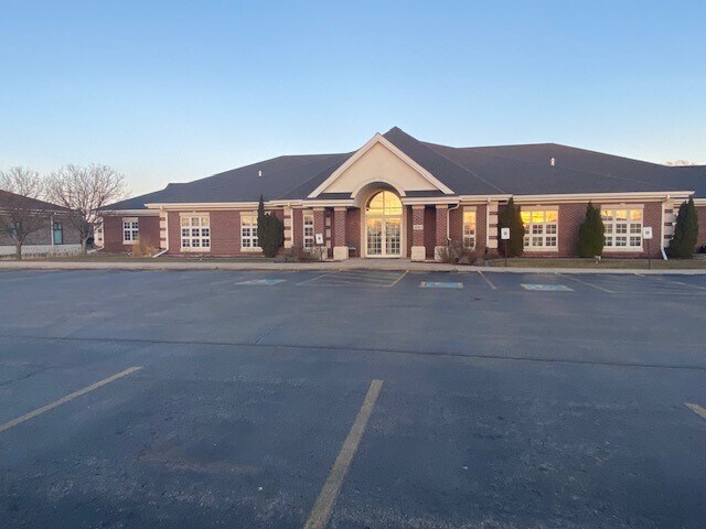 More Photos Of 440 N Koeller St, Oshkosh Medical For Sale