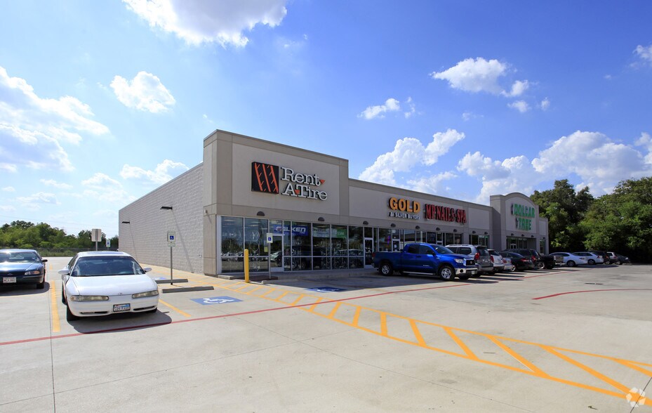 51655175 Garth Rd, Baytown, TX 77521 Retail For Lease