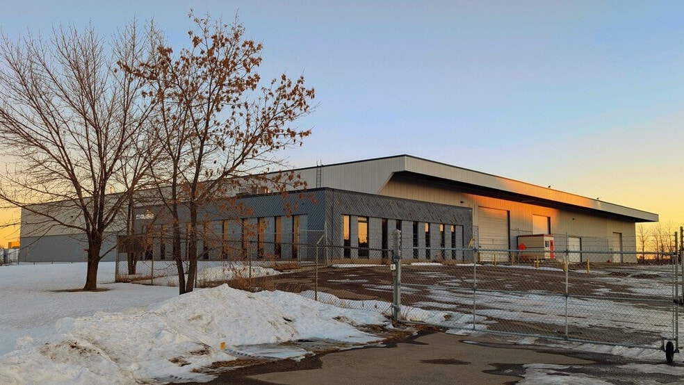 Primary Photo Of 16011 128 Av NW, Edmonton Warehouse For Lease