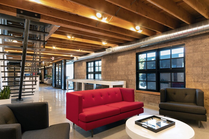 More Photos Of 121-125 Sierra St, El Segundo Loft Creative Space For Lease