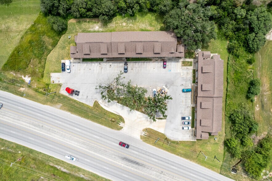 More Photos Of 4392 S Highway 181, Kenedy Apartments For Sale