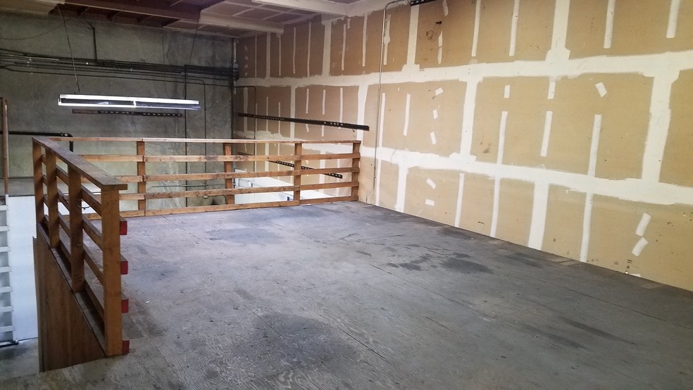 More Photos Of 6886-6894 Village Pky, Dublin Freestanding For Lease