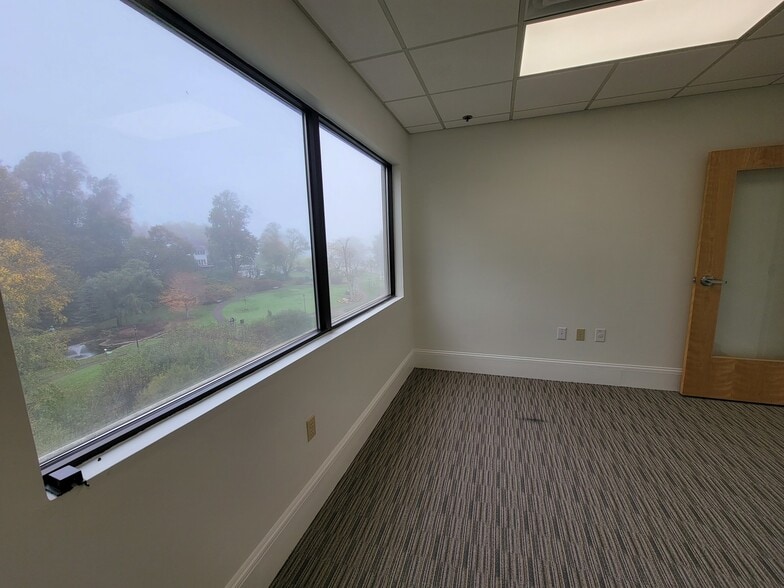 More Photos Of 32-34 Main Street Ext, Plymouth Office For Lease