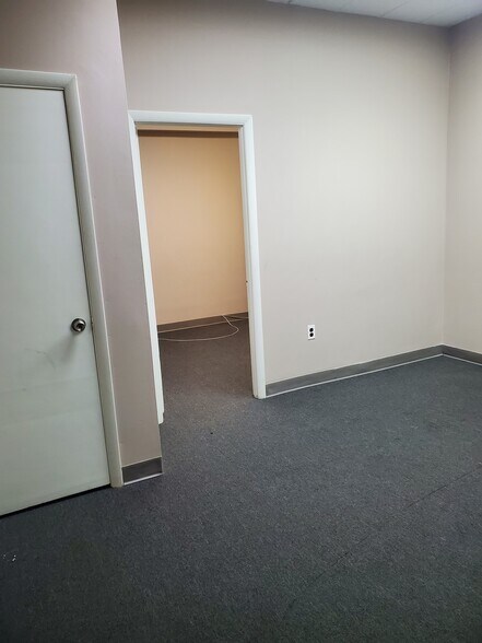 More Photos Of 8400 Bustleton Ave, Philadelphia Medical For Lease