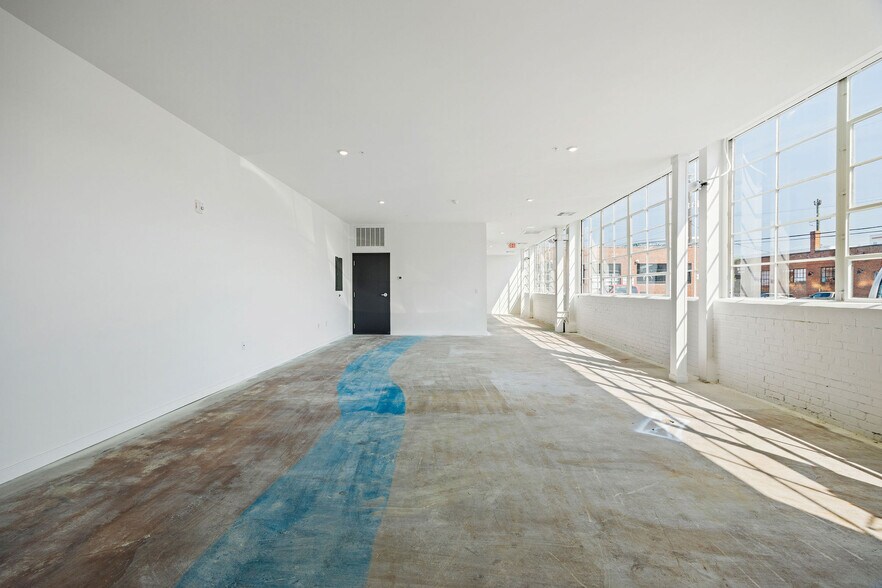 More Photos Of 1716 Summit Ave, Richmond Apartments For Sale