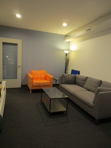 More Photos Of 1434 W Montrose Ave, Chicago Storefront For Sale