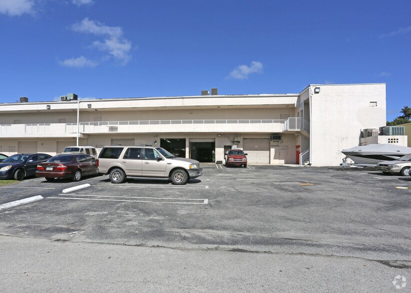 More Photos Of 11030-11050 Wiles Rd, Coral Springs Religious Facility For Sale