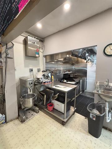 More Photos Of 44 US Route 4, Bridgewater Corners Freestanding For Sale