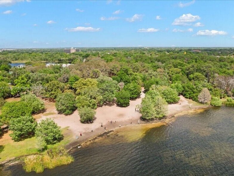 More Photos Of 1903 S Lakemont Ave, Winter Park Apartments For Sale