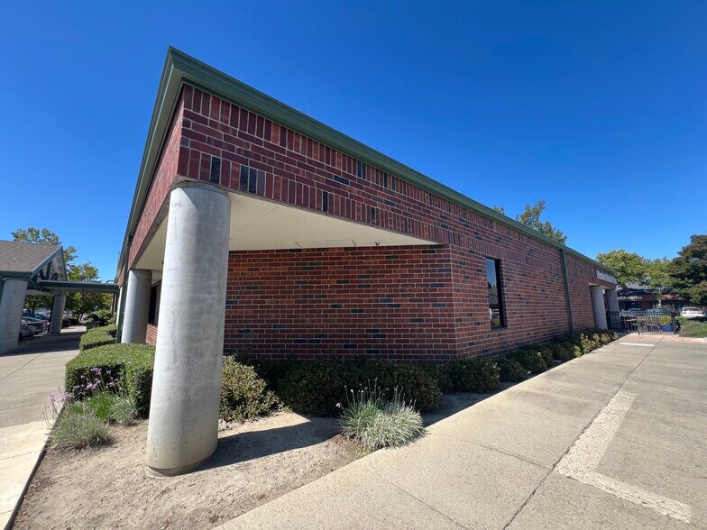 More Photos Of 1081 Market Pl, San Ramon Medical For Sale