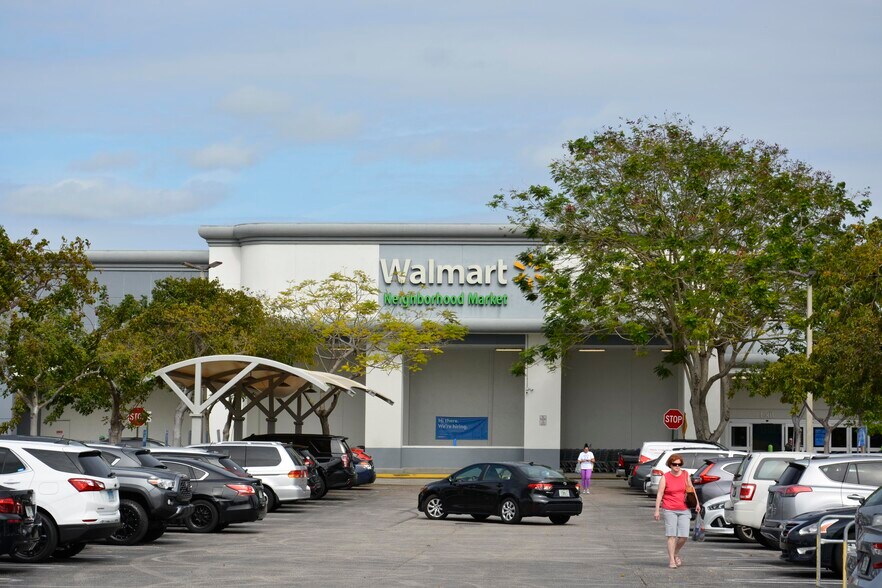 More Photos Of 3901-3985 Jog Rd, Greenacres Unknown For Lease