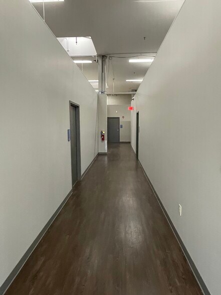 More Photos Of 5317 Peachtree Blvd, Chamblee Specialty For Sale