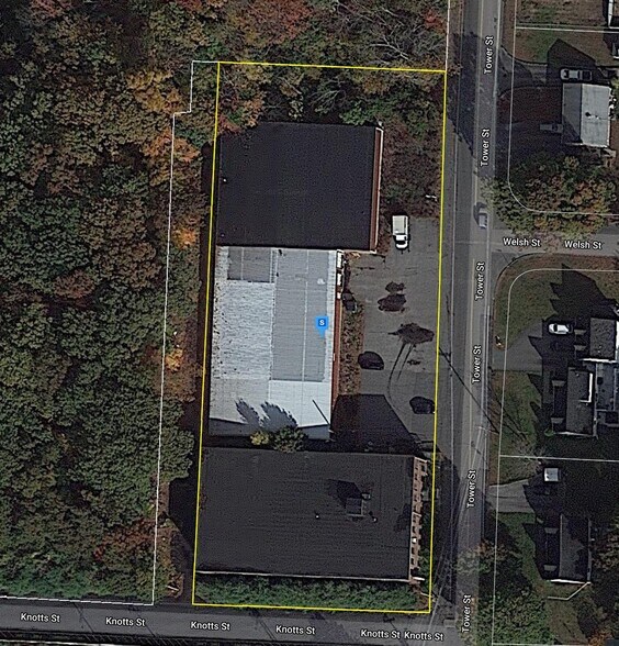 More Photos Of 68 Tower St, Hudson Warehouse For Sale