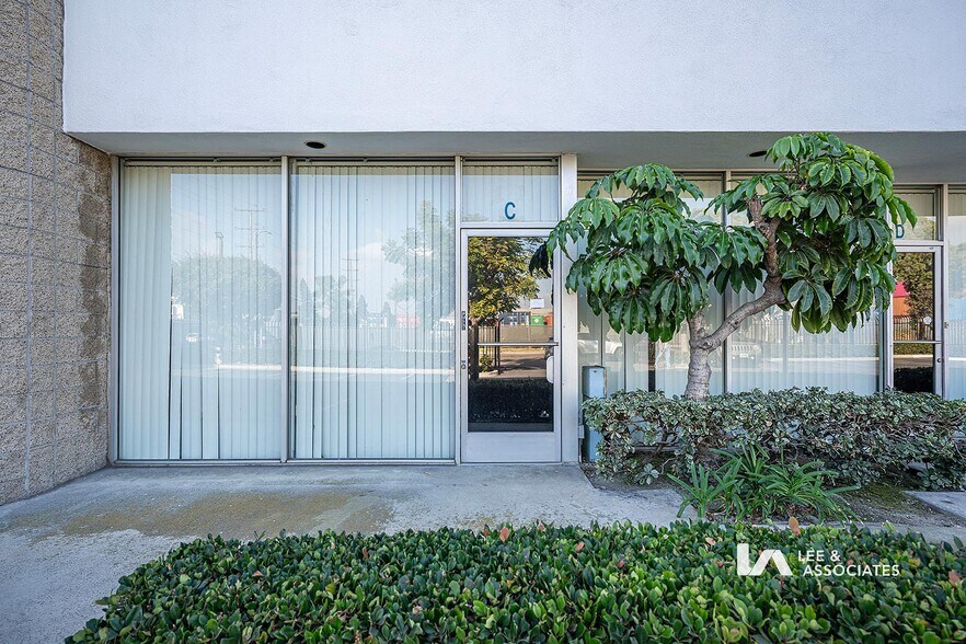 More Photos Of 620 W 16th St, Long Beach Warehouse For Sale