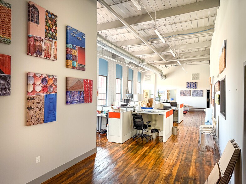 More Photos Of 1 Mill St, Burlington Office For Lease