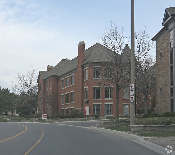 More Photos Of 4257-4265 Sherwoodtowne Blvd, Mississauga Office For Lease