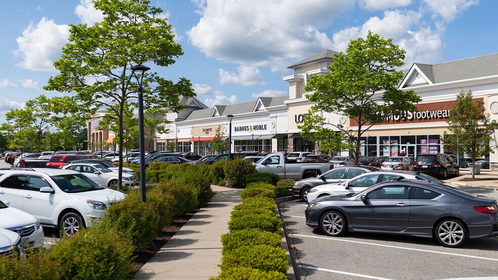 More Photos Of 2421 Cranberry Hwy -, Wareham Unknown For Lease