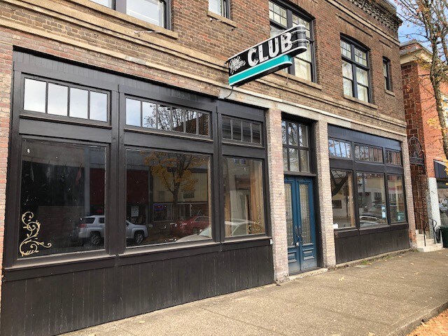 More Photos Of 522 E Main St, Cottage Grove Storefront Retail Residential For Lease