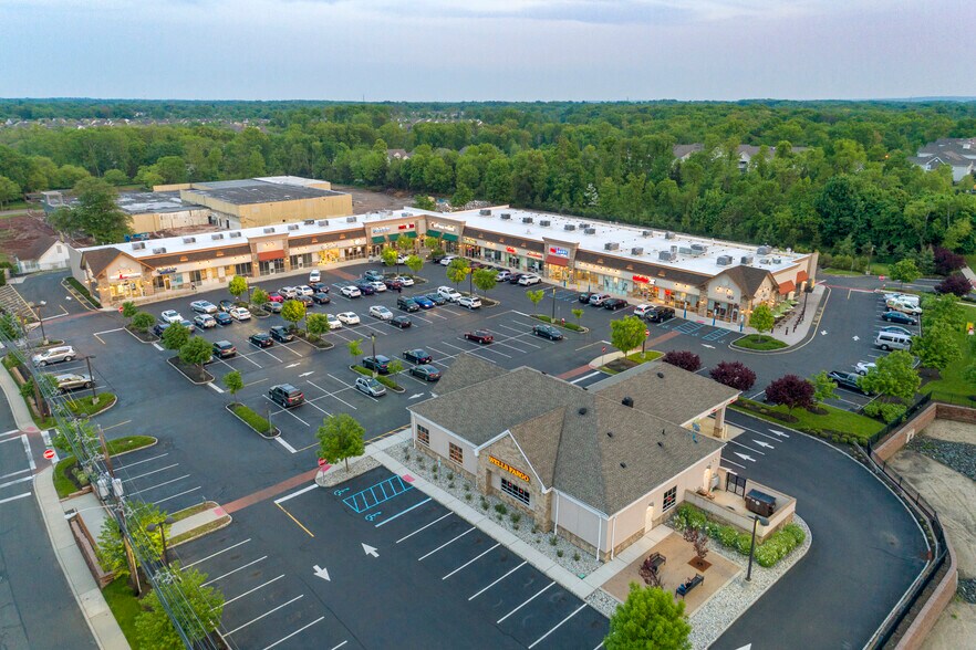 435 Elizabeth Ave, Somerset, NJ 08873 For Lease