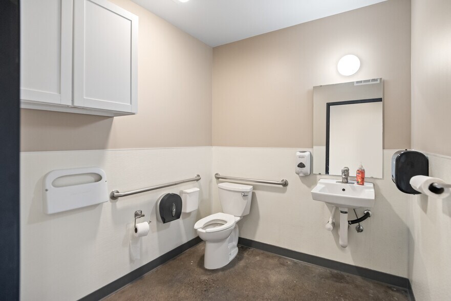 More Photos Of 771 Coleman Ave, San Jose Service For Lease