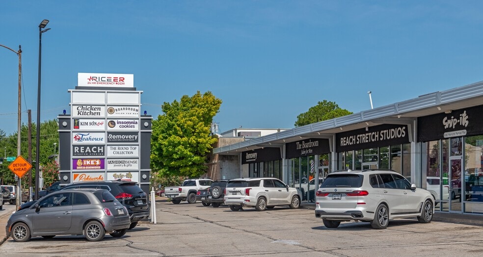 More Photos Of 2500-2530 Rice Blvd, Houston General Retail For Lease
