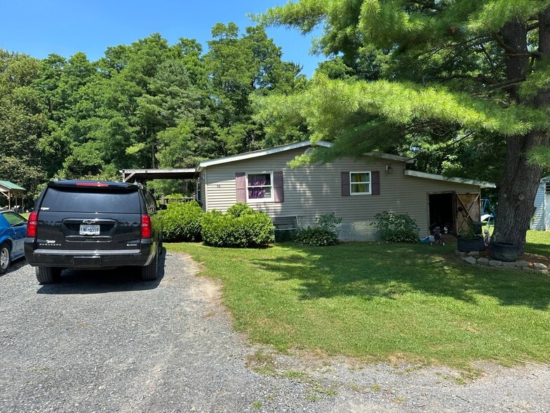 More Photos Of 1795 County Highway 107, Amsterdam Manufactured Housing Mobile Home Park For Sale