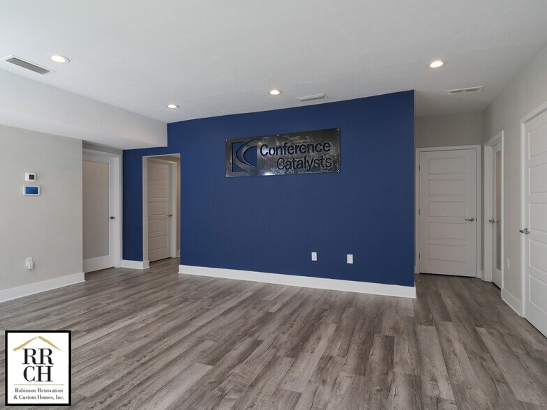 More Photos Of 2720 NW 6th St, Gainesville Medical For Lease