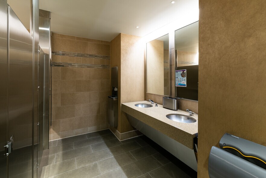 Primary Photo Of 1745 S Alma School Rd, Mesa Office For Lease