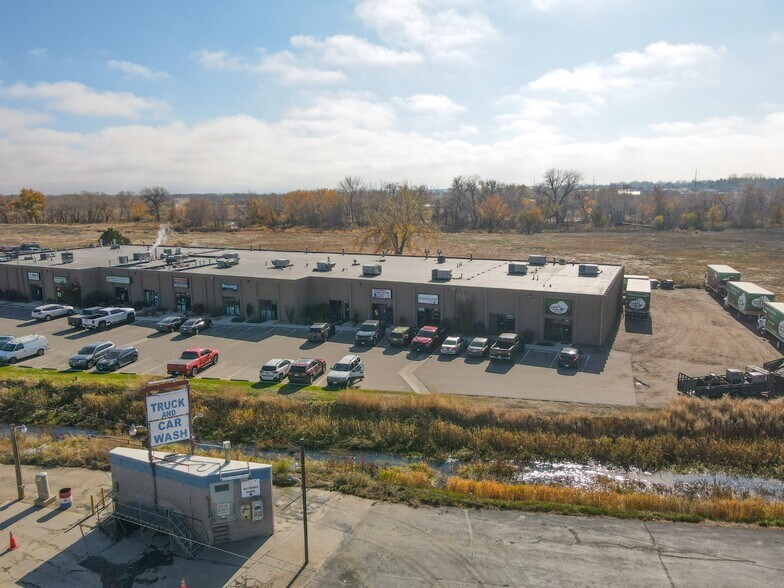 More Photos Of 1807-1831 E Mulberry St, Fort Collins Showroom For Lease