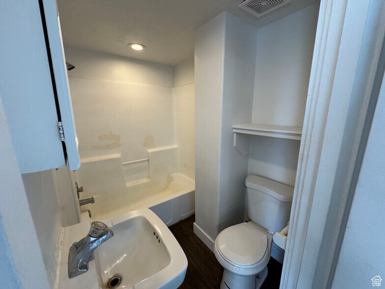 More Photos Of 260 W 1700 S, Clearfield Multifamily For Sale