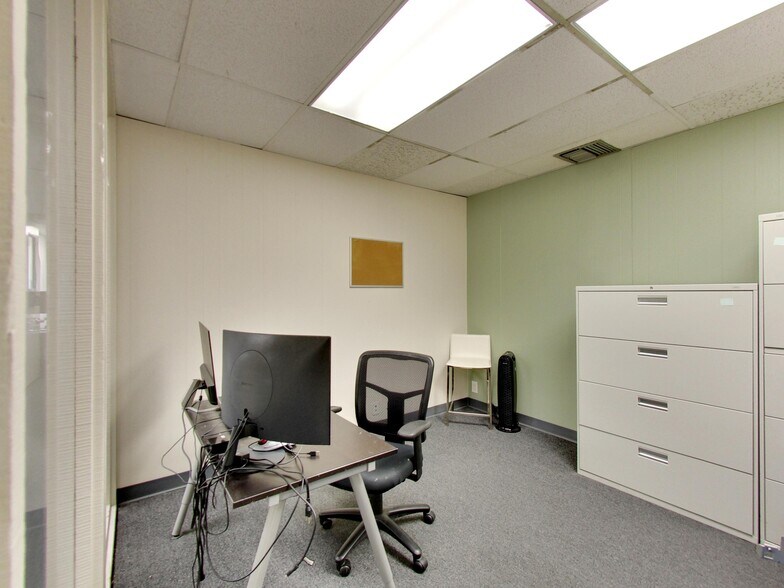 More Photos Of 111 Broadway, Oakland Office For Sale