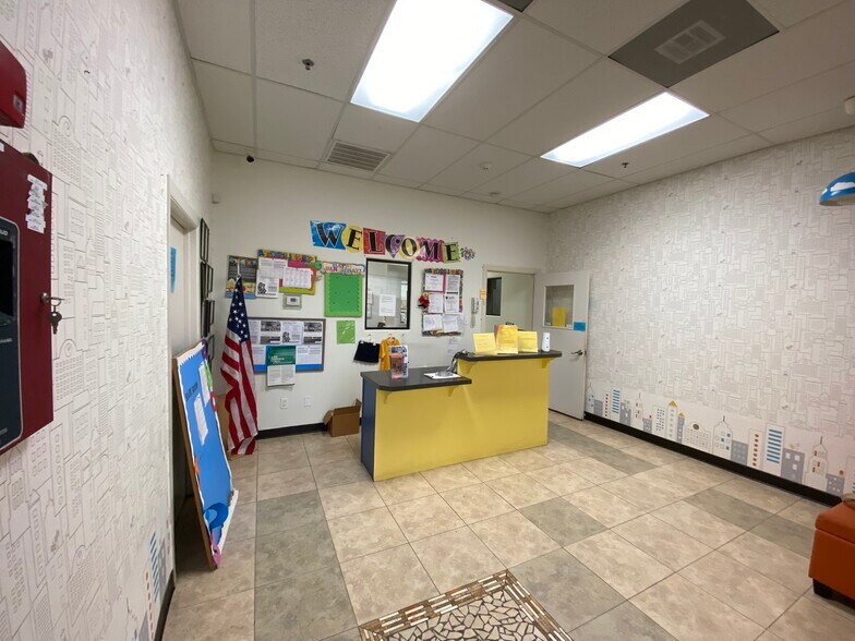 More Photos Of 2413 Colorado St, Mission Restaurant For Sale