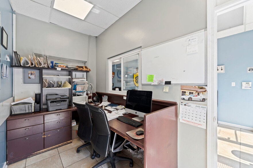 More Photos Of 3441-3445 N Pulaski Rd, Chicago Storefront Retail Office For Sale